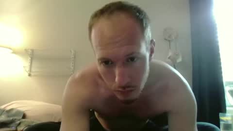 Snapshot of hornyrefrigerator chatting on March 2026 05:03:01 PM hornyrefrigerator online show from March 2026 05:03:01 PM