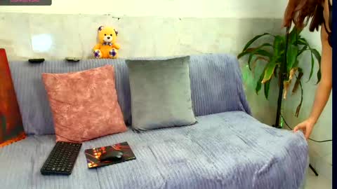 Snapshot of hornytwosomexxx chatting on October 2025 02:10:01 AM hornytwosomexxx online show from October 2025 02:10:01 AM