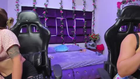 Snapshot of hornyy_mom chatting on September 2025 02:42:01 PM hornyy mom online show from September 2025 02:42:01 PM