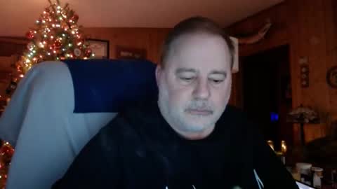 Snapshot of horsebigballs chatting on January 2025 04:16:02 AM horsebigballs online show from January 2025 04:16:02 AM