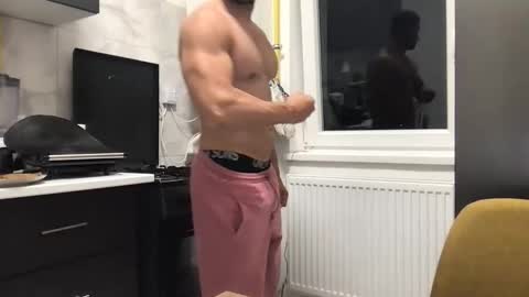 Chriss90 online show from April 2026 08:18:01 PM