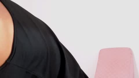 Marcus  Tatti  online show from November 2025 01:22:02 PM