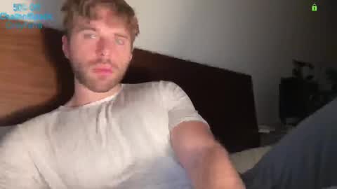 Edward aka Wolf online show from December 2025 09:35:01 PM