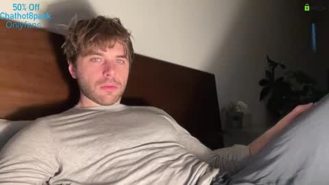 Edward aka Wolf online show from January 2026 09:40:02 PM