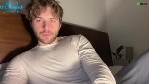 Snapshot of hot8pack01 chatting on February 2026 11:49:02 PM Edward aka Wolf online show from February 2026 11:49:02 PM