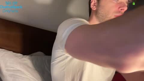 Snapshot of hot8pack01 chatting on March 2026 09:30:01 PM Edward aka Wolf online show from March 2026 09:30:01 PM