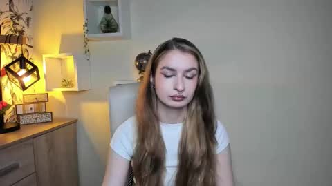 NINA online show from November 2025 06:40:02 AM