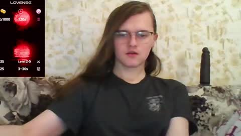 Mia online show from February 2026 07:12:02 AM