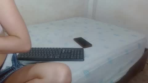 Snapshot of hot_and_complacent_latin chatting on November 2025 07:05:02 PM hot_and_complacent_latin online show from November 2025 07:05:02 PM