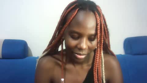 Snapshot of hot_berry2003 chatting on February 2025 03:52:02 AM Millie online show from February 2025 03:52:02 AM