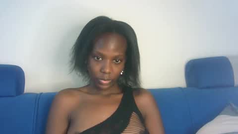 Snapshot of hot_berry2003 chatting on February 2025 09:56:02 AM Millie online show from February 2025 09:56:02 AM