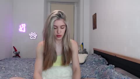 Dashka online show from February 2025 12:07:01 AM