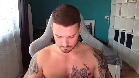 hot_cap_77 online show from October 2025 03:30:01 PM