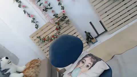 hot_chelly online show from April 2026 10:51:02 PM