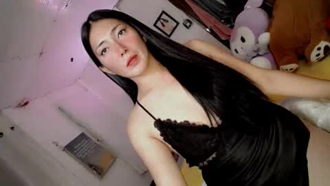 its me CLAUDIA online show from March 2026 12:44:01 PM