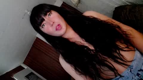 its me CLAUDIA online show from August 2026 04:55:02 AM