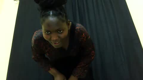 Milly online show from September 2025 07:19:02 PM