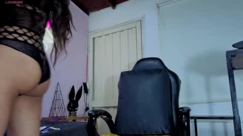 destinyk online show from December 2025 11:49:02 AM