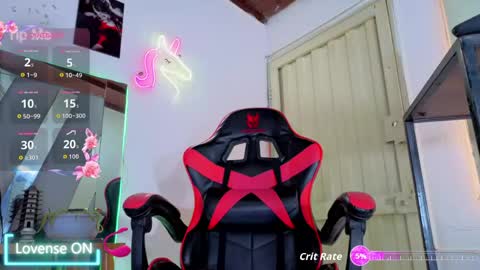 destinyk online show from April 2026 06:36:02 PM