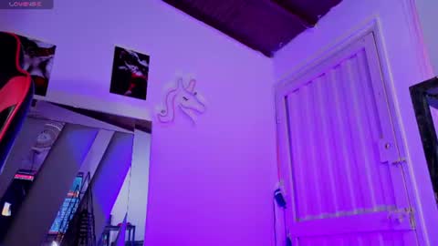 destinyk online show from June 2026 07:41:02 PM