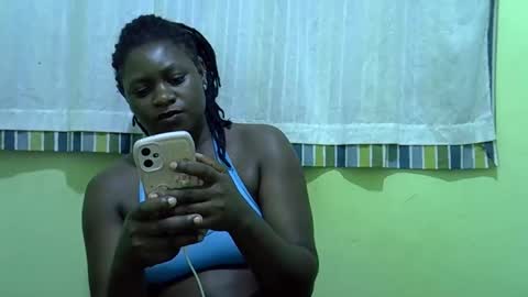 Snapshot of hot_girlly chatting on February 2026 04:59:02 PM hot_girlly online show from February 2026 04:59:02 PM