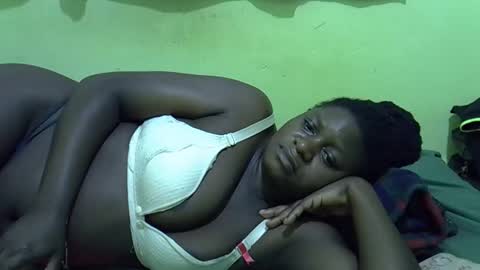 Snapshot of hot_girlly chatting on March 2026 05:39:02 PM hot_girlly online show from March 2026 05:39:02 PM