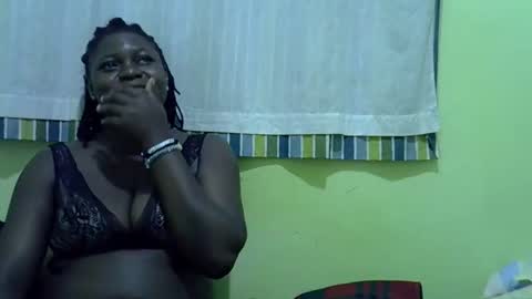 Snapshot of hot_girlly chatting on April 2026 04:52:01 PM hot_girlly online show from April 2026 04:52:01 PM