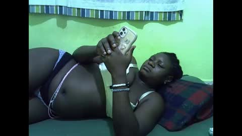 Snapshot of hot_girlly chatting on April 2026 06:13:01 AM hot_girlly online show from April 2026 06:13:01 AM