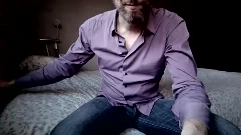 Snapshot of hot_hung_daddy_4u chatting on April 2026 06:31:01 PM Daddy online show from April 2026 06:31:01 PM