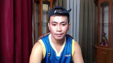 Snapshot of hot_khevin chatting on September 2025 01:00:02 PM hot_khevin online show from September 2025 01:00:02 PM