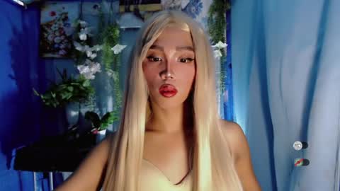 Khianna online show from April 2026 05:27:02 AM