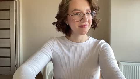 Snapshot of hot_lliinns chatting on January 2025 08:06:02 AM Lina online show from January 2025 08:06:02 AM