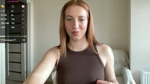 Snapshot of hot_lliinns chatting on October 2025 01:19:01 PM Lina online show from October 2025 01:19:01 PM