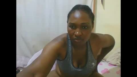 Snapshot of hot_masha chatting on May 2026 07:10:02 PM hot_masha online show from May 2026 07:10:02 PM