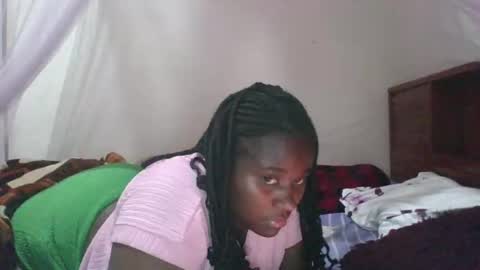 Snapshot of hot_mishy chatting on February 2025 06:53:01 PM hot_mishy online show from February 2025 06:53:01 PM