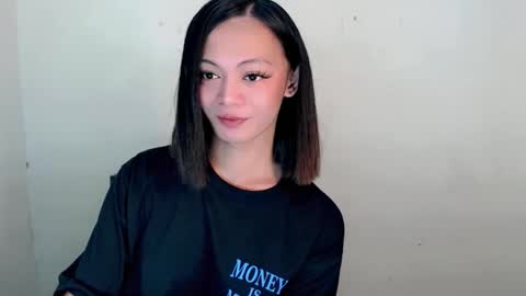 SWEET AGATHA online show from October 2025 06:50:02 AM