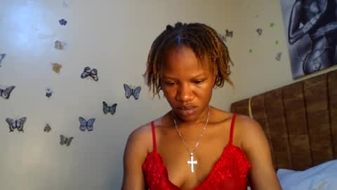 Snapshot of hot_petite100 chatting on June 2026 03:35:02 AM hot petite100 online show from June 2026 03:35:02 AM