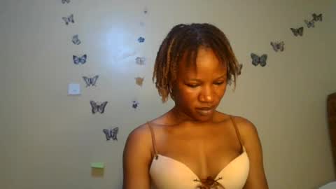 Snapshot of hot_petite100 chatting on July 2026 07:14:02 AM hot petite100 online show from July 2026 07:14:02 AM