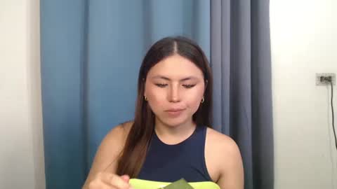 Nikki  online show from February 2026 02:43:01 AM