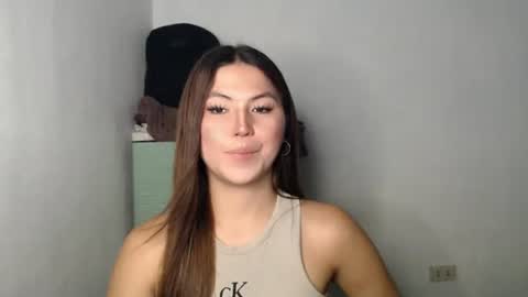 Snapshot of hot_precious_nikki chatting on April 2026 02:55:02 PM Nikki online show from April 2026 02:55:02 PM