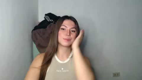 Snapshot of hot_precious_nikki chatting on April 2026 07:07:02 PM Nikki online show from April 2026 07:07:02 PM