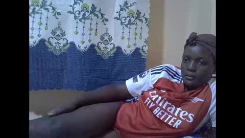 Snapshot of hot_raylah chatting on December 2025 08:56:02 AM RAYLAH online show from December 2025 08:56:02 AM