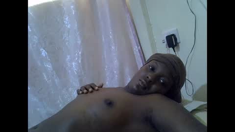 RAYLAH online show from February 2026 11:18:01 AM