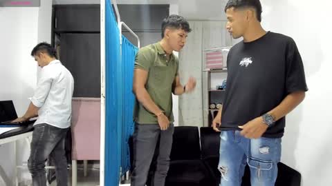 Snapshot of hot_sexmature chatting on February 2025 10:50:02 AM Vanesa Oliver and Andrew online show from February 2025 10:50:02 AM