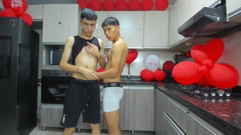 Snapshot of hot_sexmature chatting on September 2025 11:28:02 PM Vanesa Oliver and Andrew online show from September 2025 11:28:02 PM