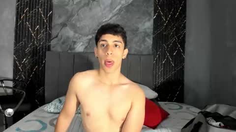 Hot Summer Boy online show from March 2026 12:19:02 PM