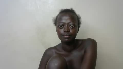 hot_tashaa online show from April 2026 10:33:02 PM