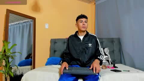 Snapshot of hot_twinks83 chatting on March 2025 10:30:02 AM hot_twinks83 online show from March 2025 10:30:02 AM