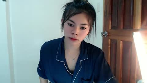 Snapshot of hot_yanna143 chatting on May 2026 02:06:02 AM Yanna online show from May 2026 02:06:02 AM
