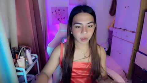 Snapshot of hot_zoe01 chatting on April 2026 04:09:02 AM ZOE online show from April 2026 04:09:02 AM